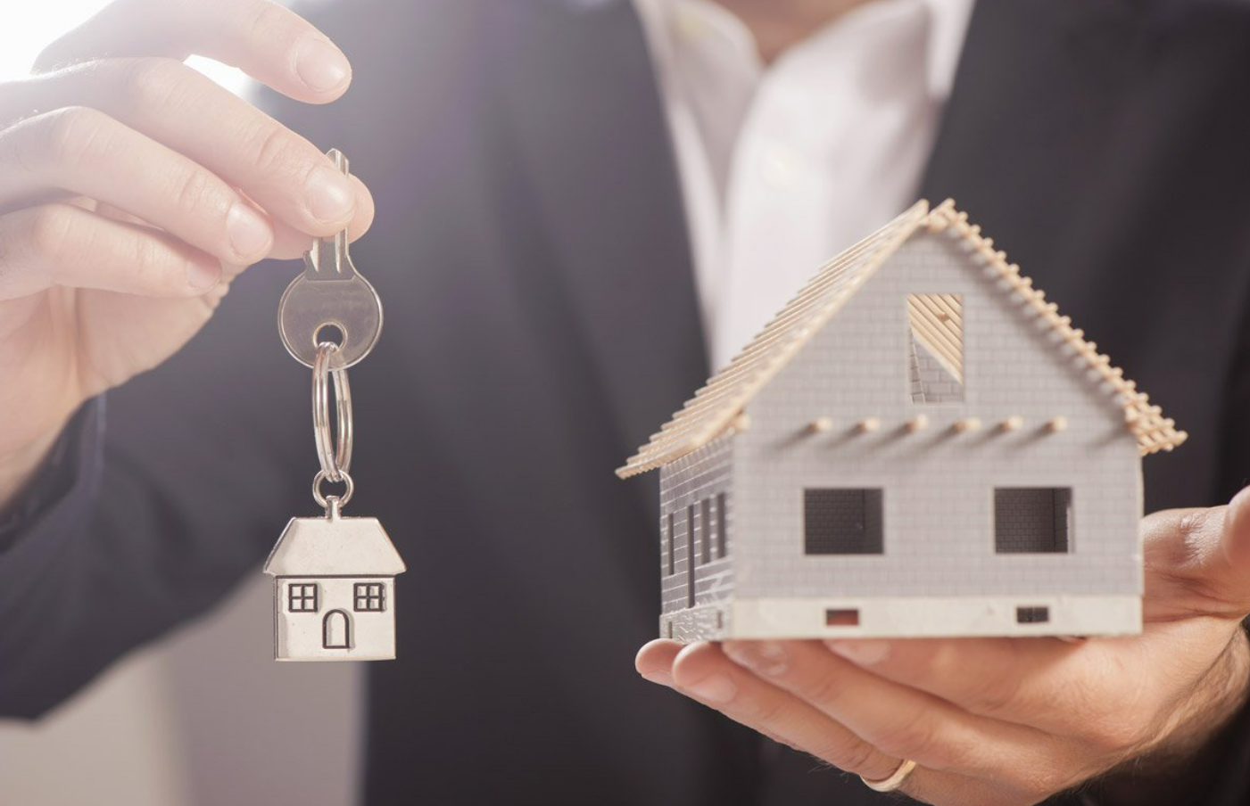 24 Rentas en 12 Meses: Tu Camino a la Libertad Financiera